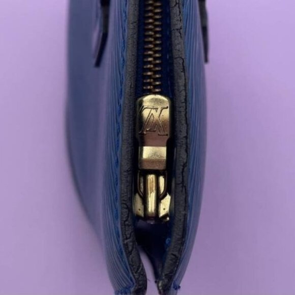 Louis Vuitton Epi Saint Jacques Toledo Blue Tote EUC - Picture 8 of 14